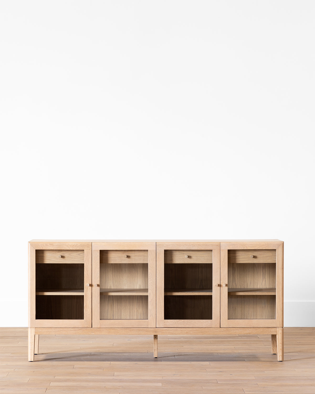 Makerspalm, Kensington Sideboard