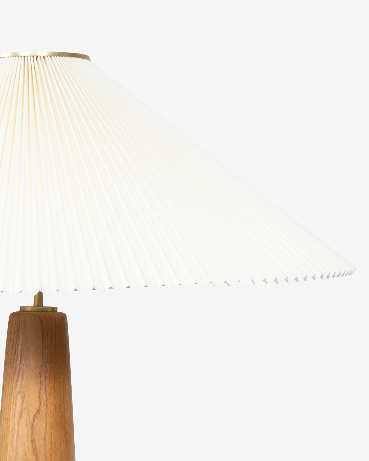 Four Hands, Nora Floor Lamp