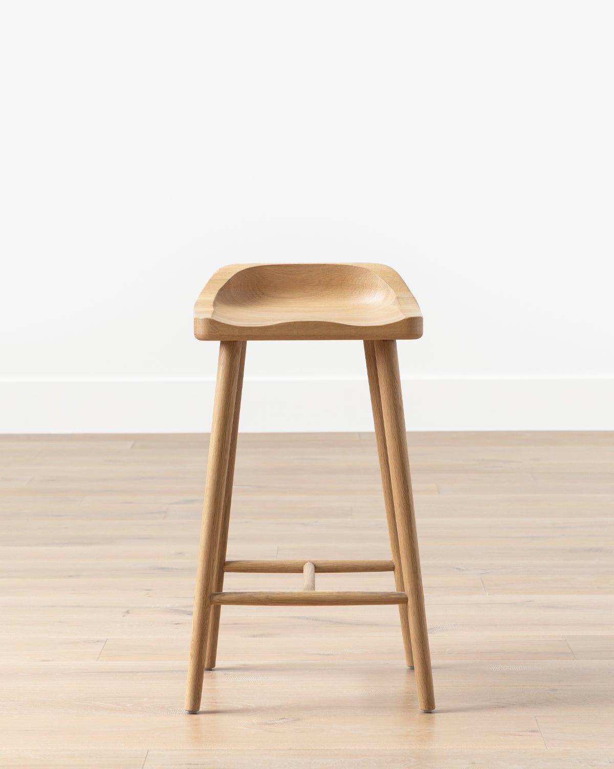 Makerspalm, Portland Counter Stool