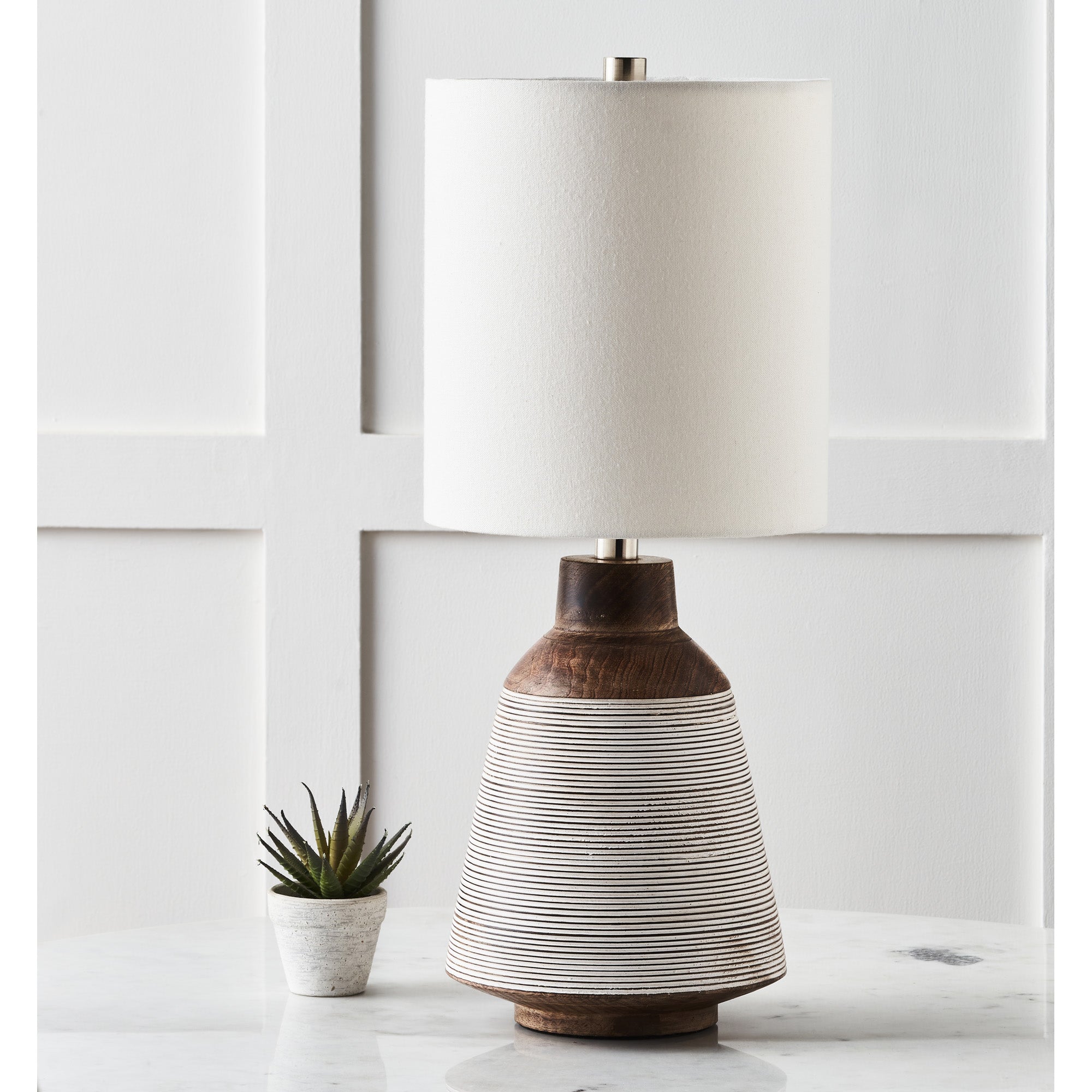 Renwil, Rhea Table Lamp